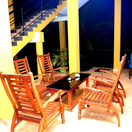 Centra Villa Kataragama Exterior foto