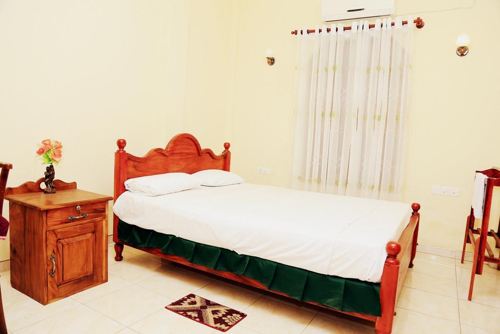 Centra Villa Kataragama Exterior foto